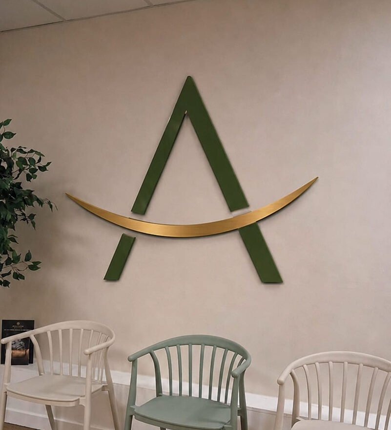 Alyn Dental logo